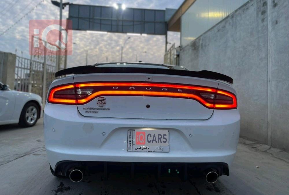 دودج تشارجر